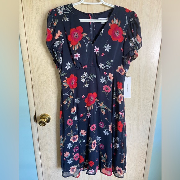 Calvin Klein Women's Printed Chiffon Tulip-Sleeve Knee-length Dress New Sz 8 - Picture 4 of 16